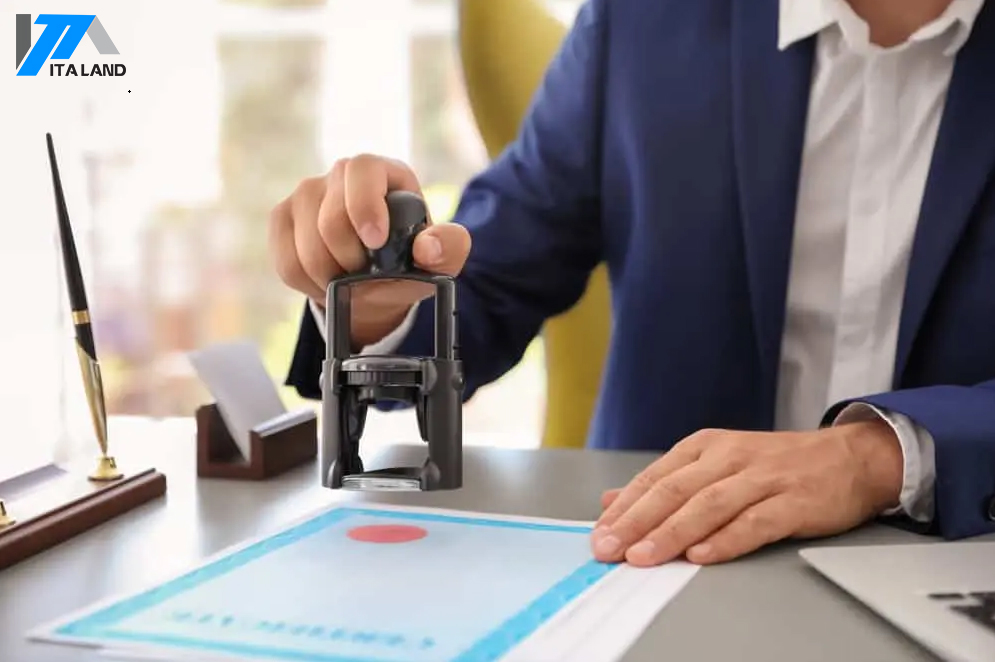 Hợp đồng cho thuê văn phòng có cần công chứng không?