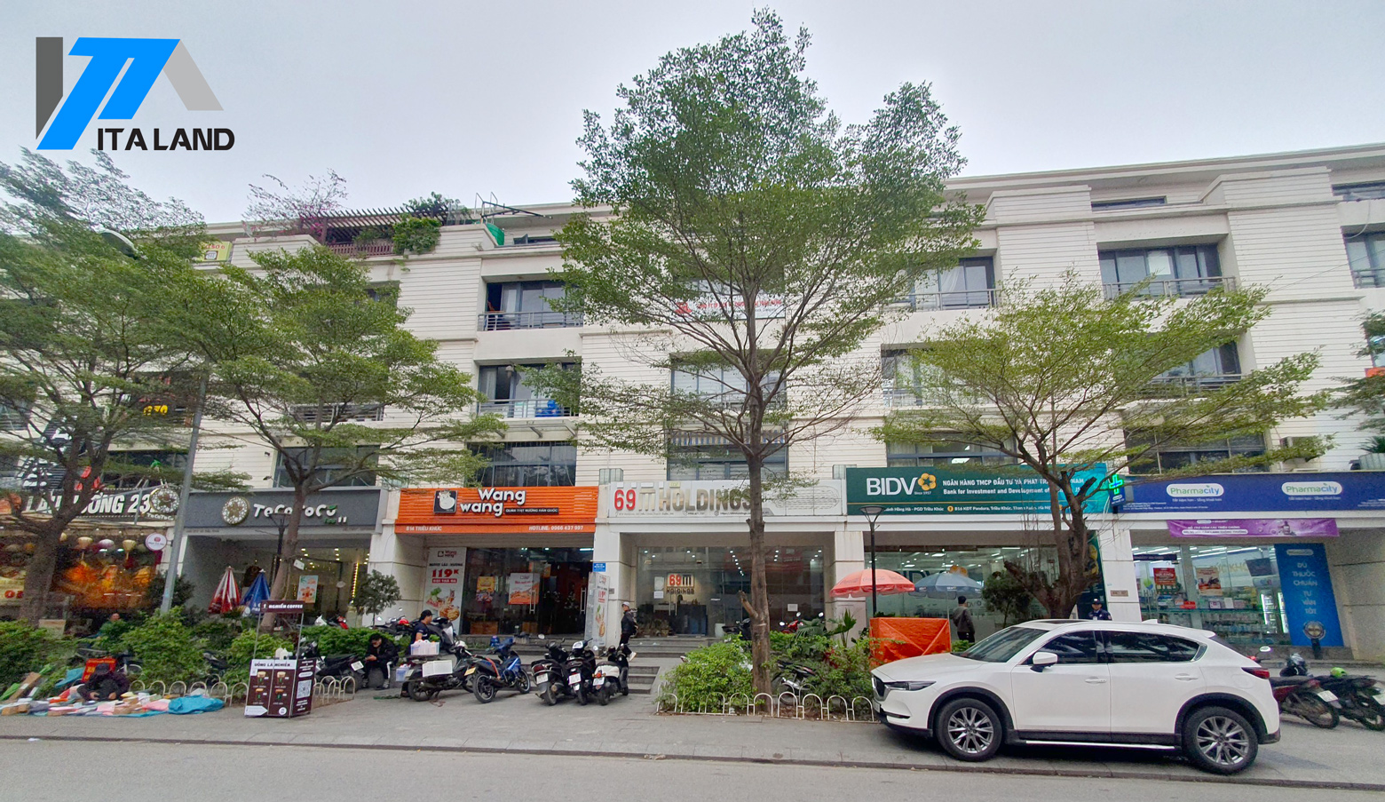 Cho thuê 500m2 mặt phố Triều Khúc