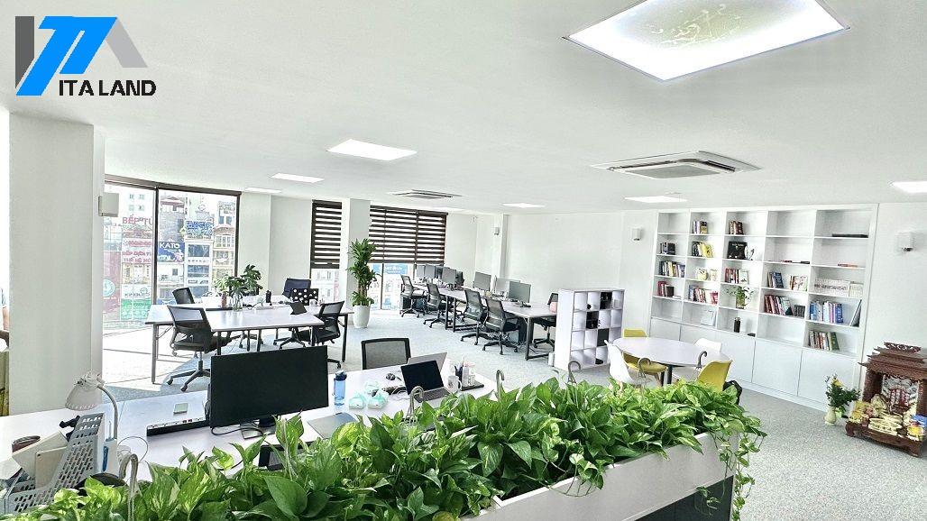 Tại sao việc thay đổi không gian làm việc có thể nâng cao hiệu suất của công ty?