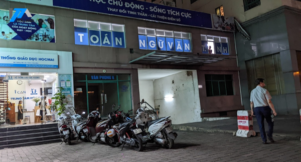 Nhà nối giữa 17T7 - 17T8 Hoàng Đạo Thúy