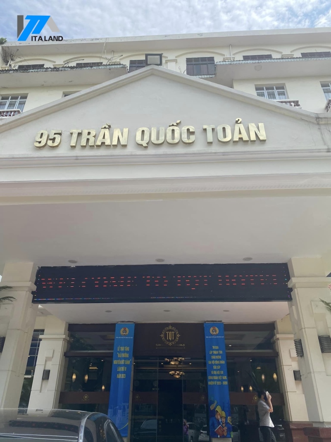 TQT Hotel