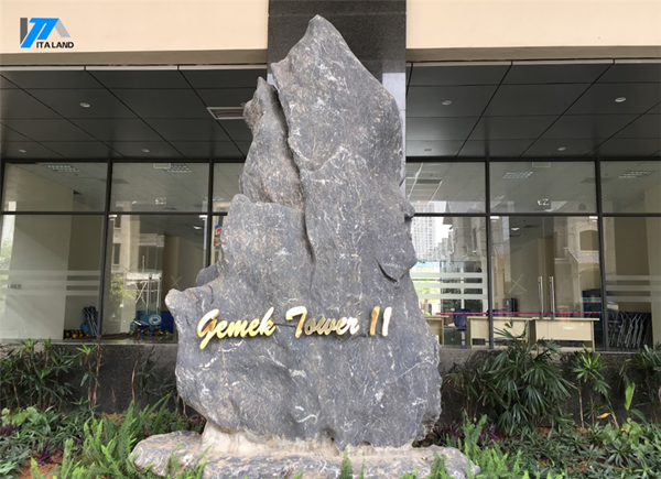 Gemek Tower 2