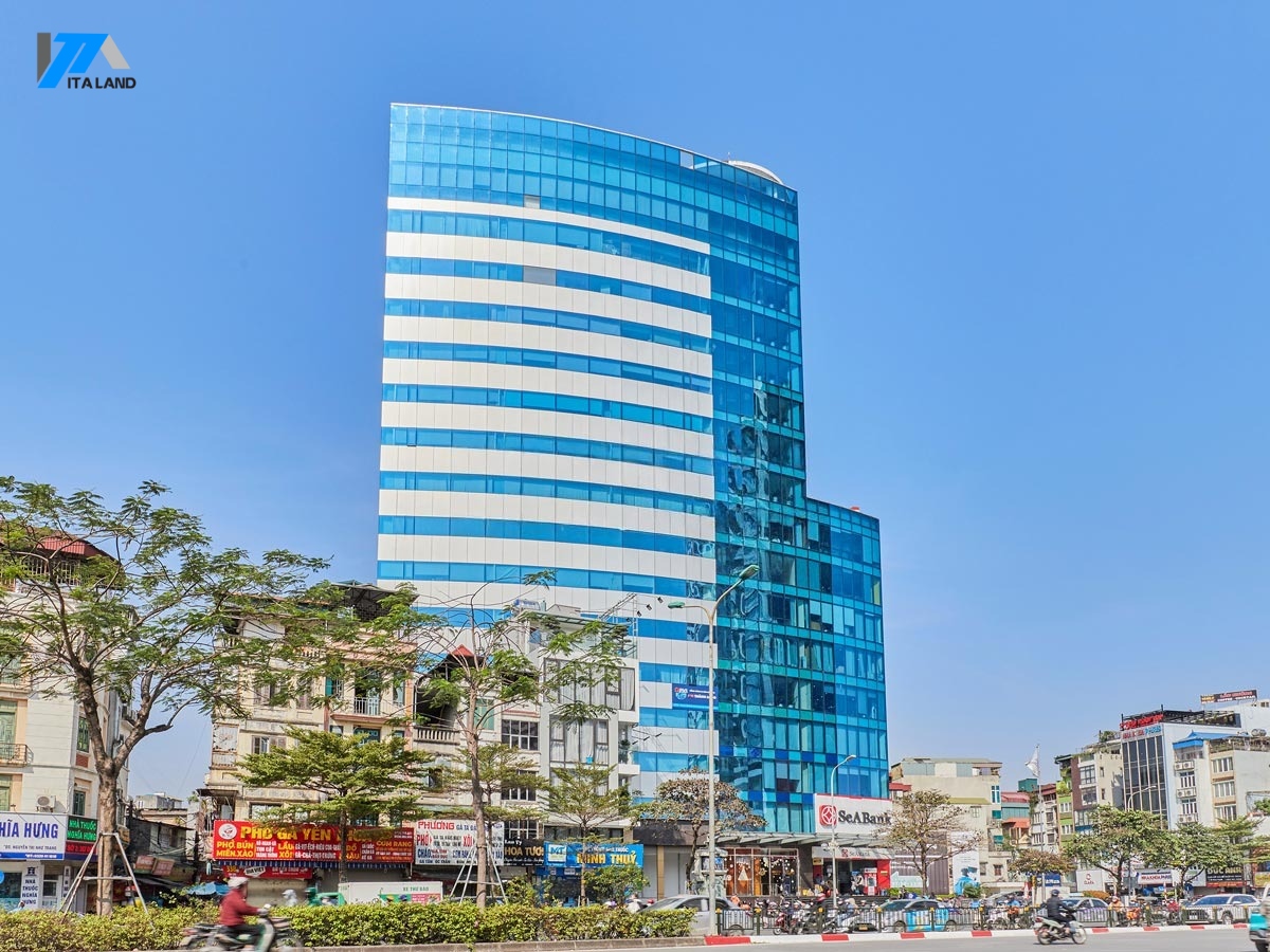 Oriental Tower (Phương Đông)