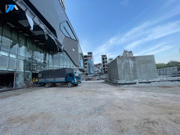 Rox Tower Goldmark City