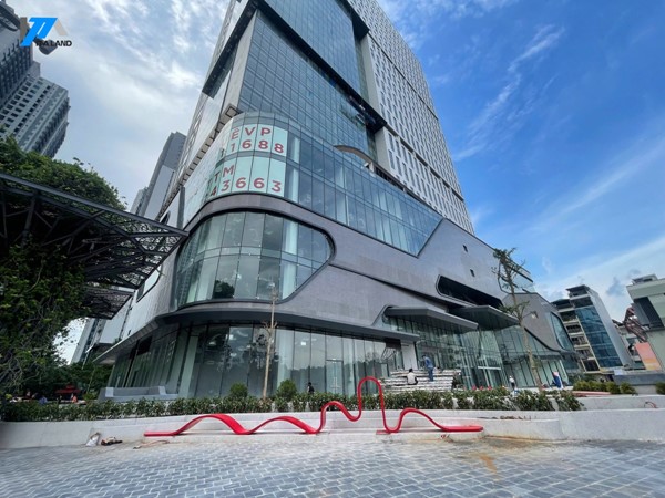 Rox Tower Goldmark City