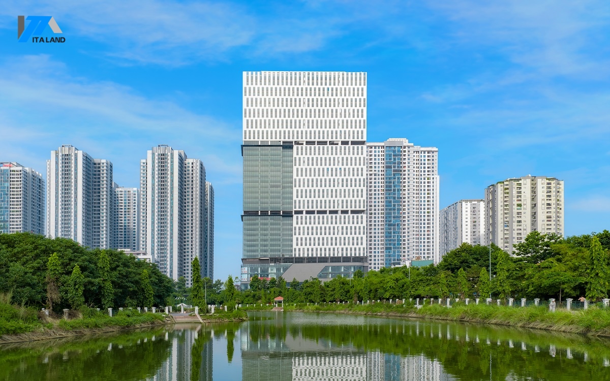 Rox Tower Goldmark City