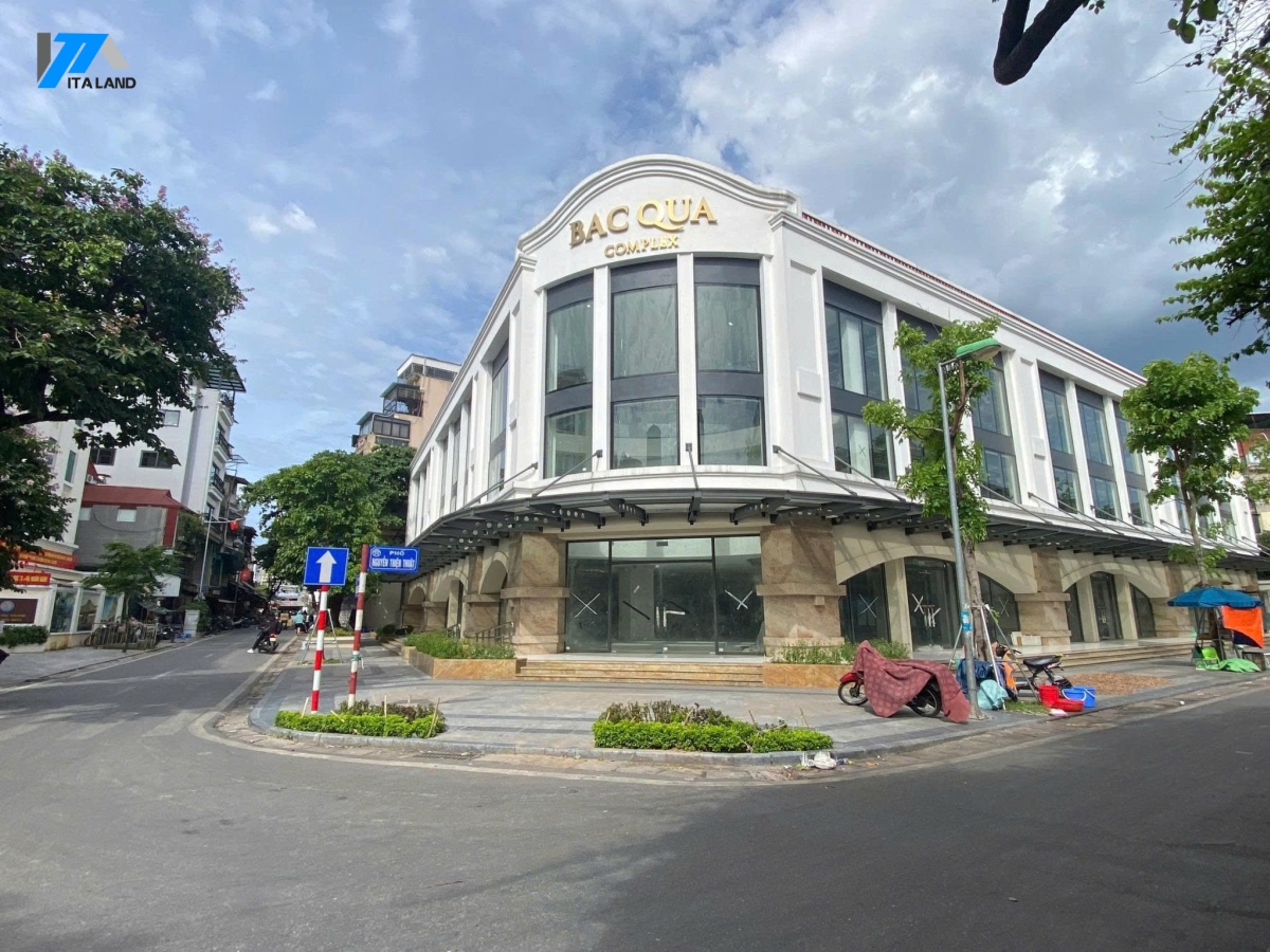 Siêu thị Thương mại Dịch vụ Bắc Qua