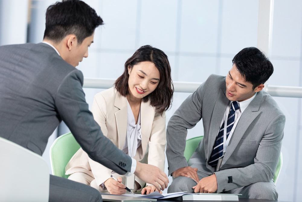 Italand hỗ trợ gì cho khách hàng sau khi ký hợp đồng thuê mặt bằng?