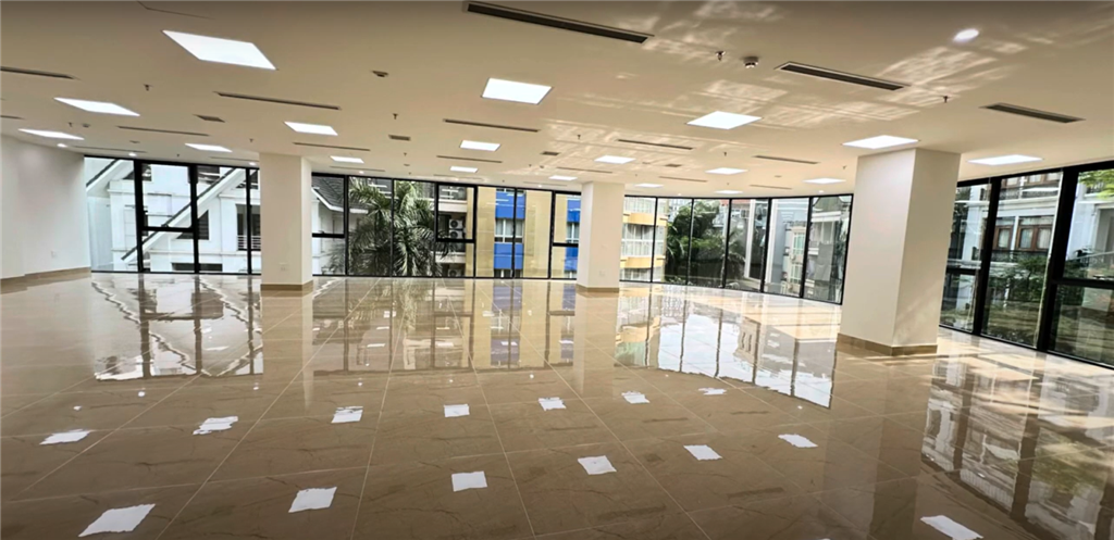 Cho thuê mặt bằng 29 Dịch Vọng Hậu - Căn góc siêu đẹp