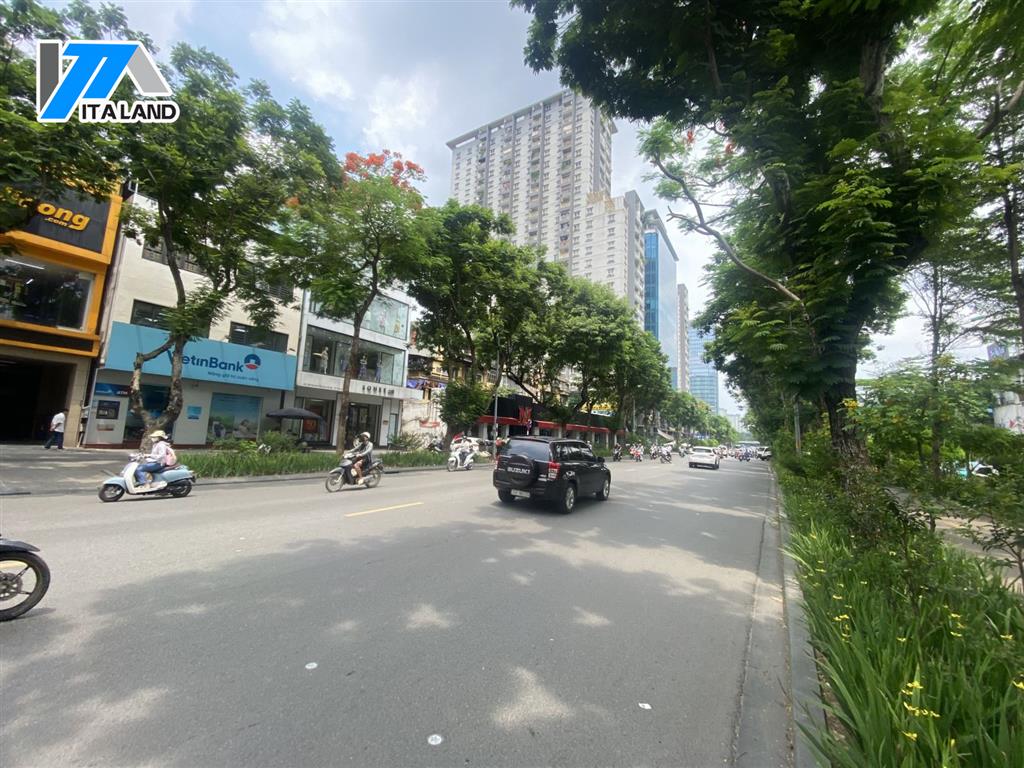 Cho thuê mặt bằng kinh doanh 159 Thái Hà - Diện tích 950m² x 3.5 tầng, mặt tiền 34m